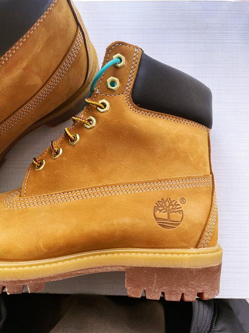 添柏岚和健乐士哪个好？添柏岚和ecco哪个好