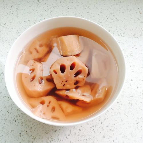 请问莲菜茶怎样做成品是什么样的呢？莲菜做汤怎样做好吃