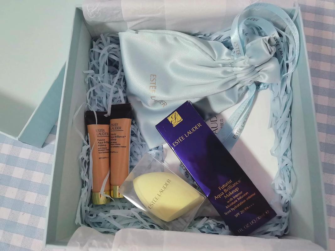 皮肤白买什么粉底液？皮肤白选什么型号的粉底液