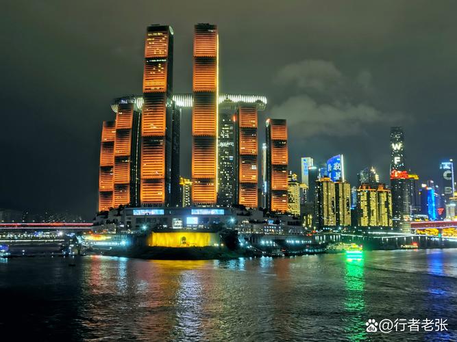 哪里看重庆夜景最好的地方？重庆哪里看夜景最漂亮