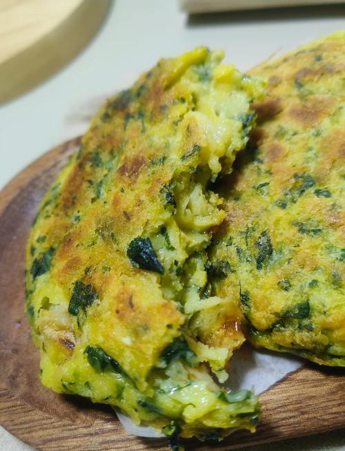 荠菜饼怎么做最好吃窍门？荠菜饼的做法视频