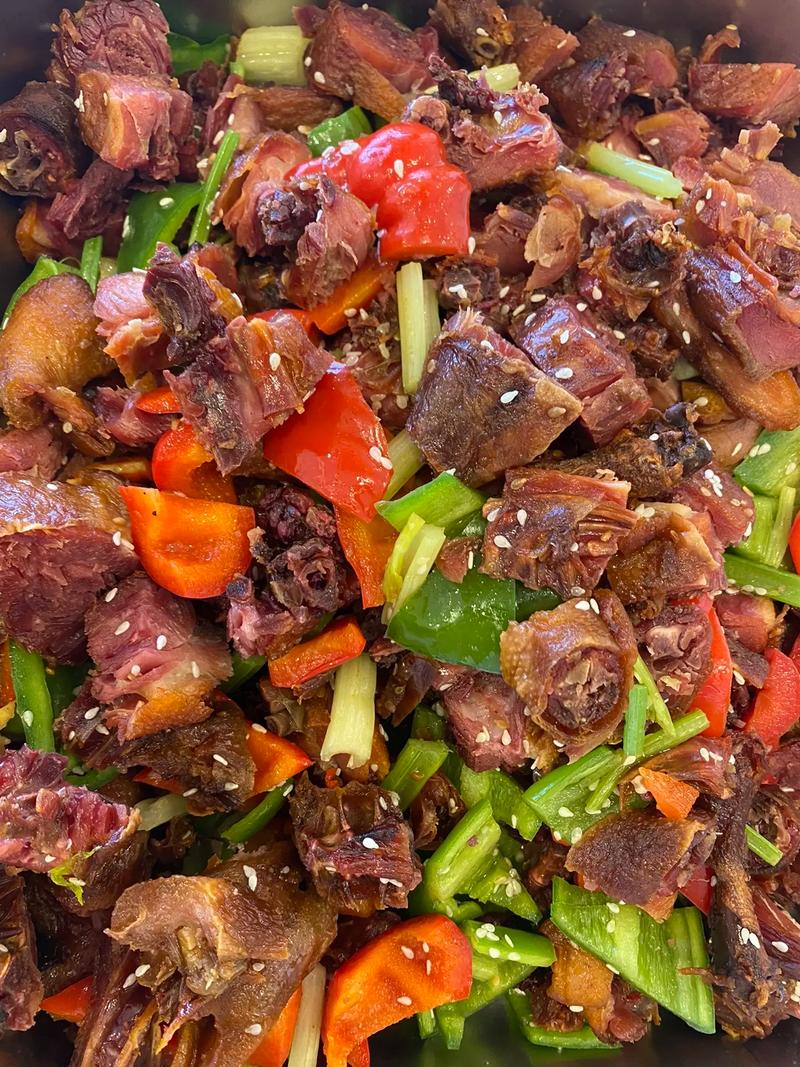 烤鸭炒着吃最简单的做法怎么去味儿?烤鸭如何炒好吃