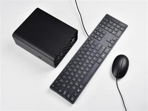 比NAS小 比台式机性能强!锐龙AIMax+ PRO395迷你电脑上手(图8)