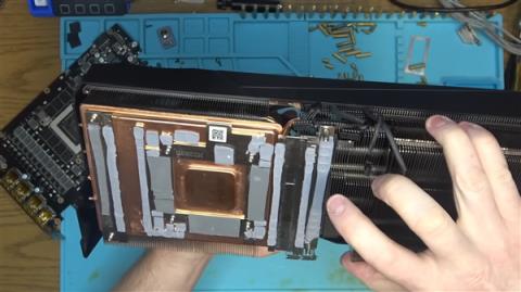 没见过如此惨烈的RTX4090！严重扭曲、GPU/显存/电感全烧毁(图2)