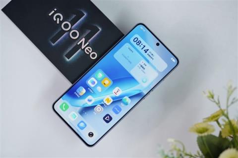 同档唯一2KLTPO屏！iQOONeo11图赏