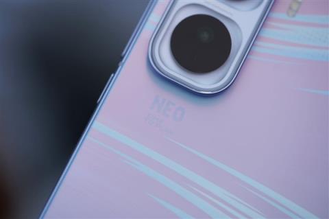 同档唯一2KLTPO屏！iQOONeo11图赏(图17)