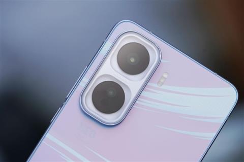 同档唯一2KLTPO屏！iQOONeo11图赏(图19)