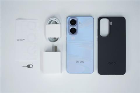 同档唯一2KLTPO屏！iQOONeo11图赏(图24)