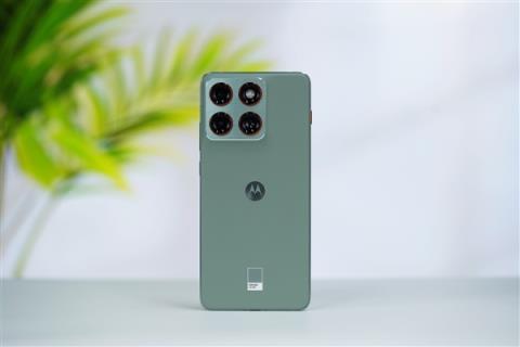 5.99mm超薄机身！联想motoX70Air图赏(图7)