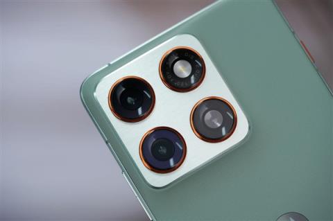 5.99mm超薄机身！联想motoX70Air图赏(图13)