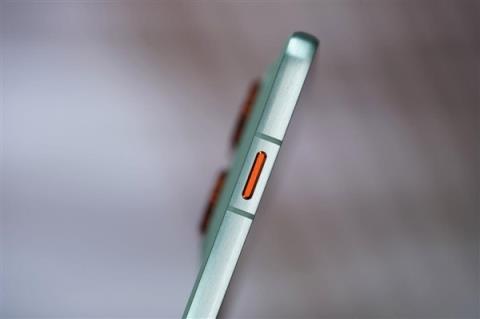 5.99mm超薄机身！联想motoX70Air图赏(图17)