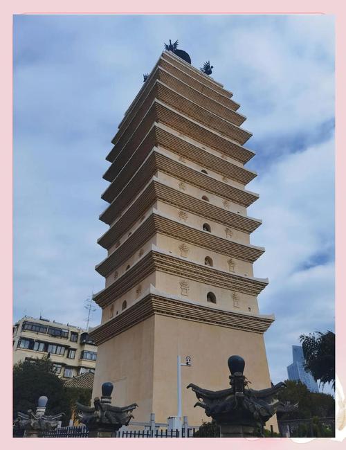 昆明东西寺塔步行街？昆明东西寺塔步行街营业时间