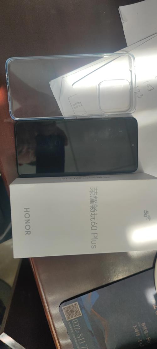 华为荣耀畅玩6x可以装内存卡吗？华为畅玩6可以插内存卡吗