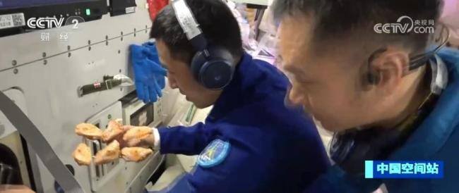 世界首创“太空炉子”内藏“大乾坤” 热风烘烤机助力太空美食