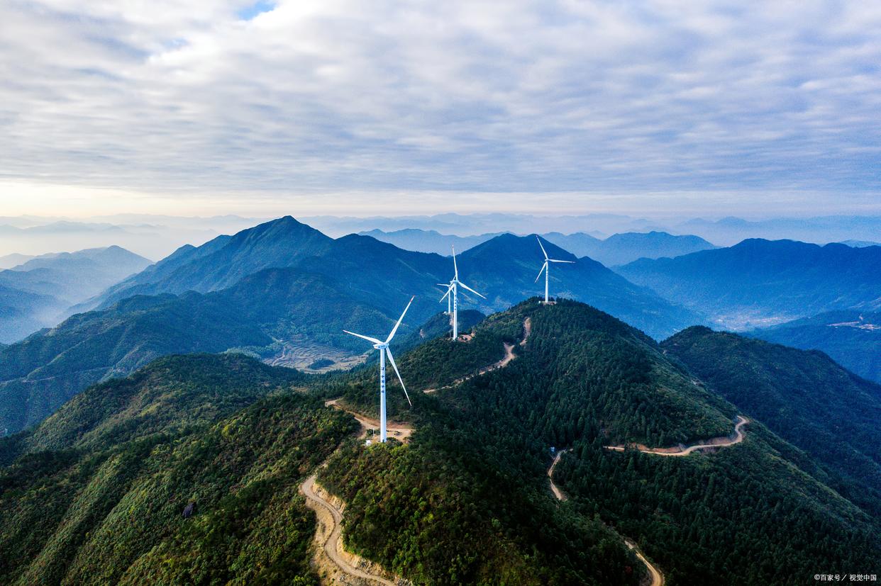 幼儿园里的“武林高手”:七旬老人舞剑传承背后的暖心故事