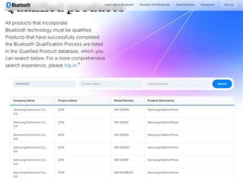 华为MateXT唯一对手！三星首款三折叠GalaxyZ TriFold现身