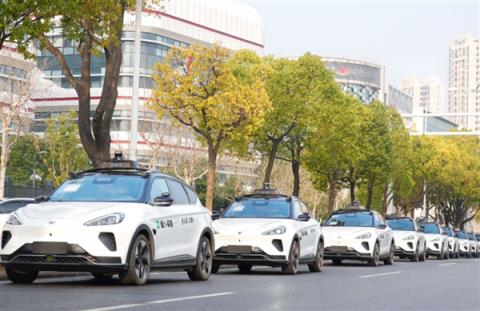 首例碰瓷Robotaxi被罚 武汉还是太领先了(图3)