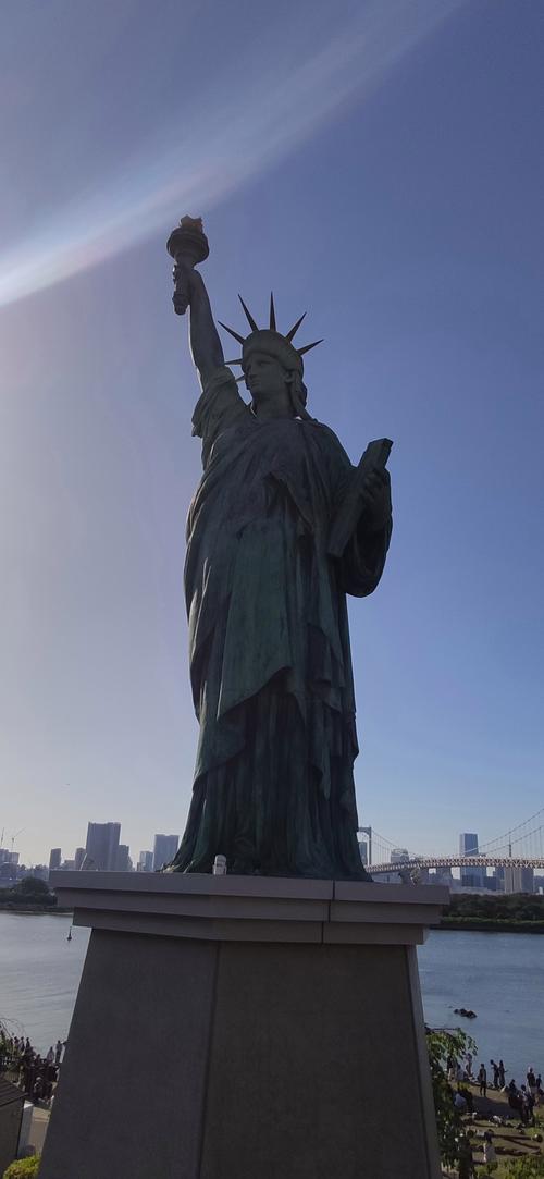 东京自由女神像的来历？东京自由女神像的来历是什么