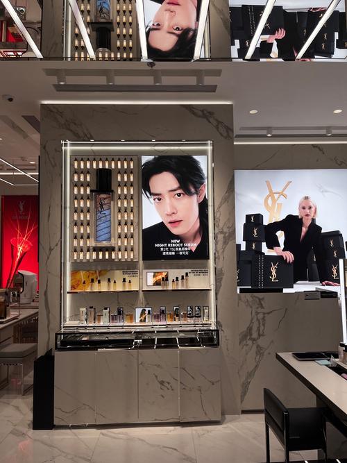 兰州有圣罗兰口红专柜吗？酒泉圣罗兰专柜