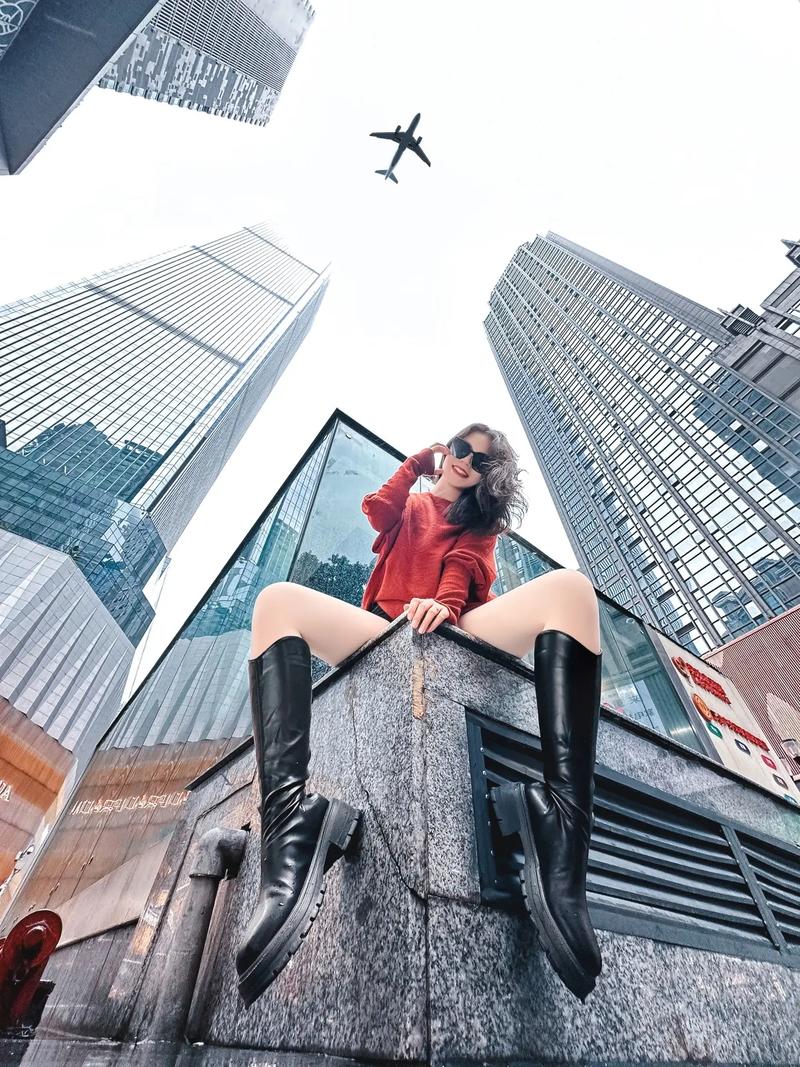 解放碑美美有哪些品牌？解放碑附近美女