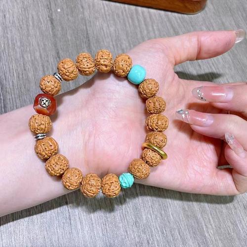 金刚菩提是什么的核?金刚菩提子是核桃吗