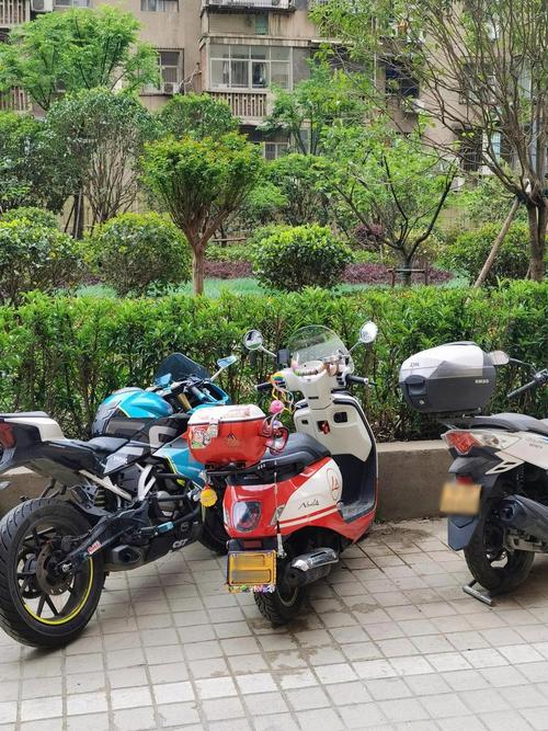 小轿车后备箱能拉煤气吗?小车后备箱能不能放煤气罐