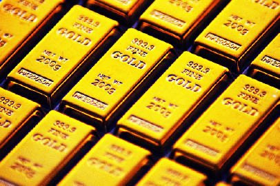 金价突涨水贝商家遭大量退单 顾客因涨价当场悔单