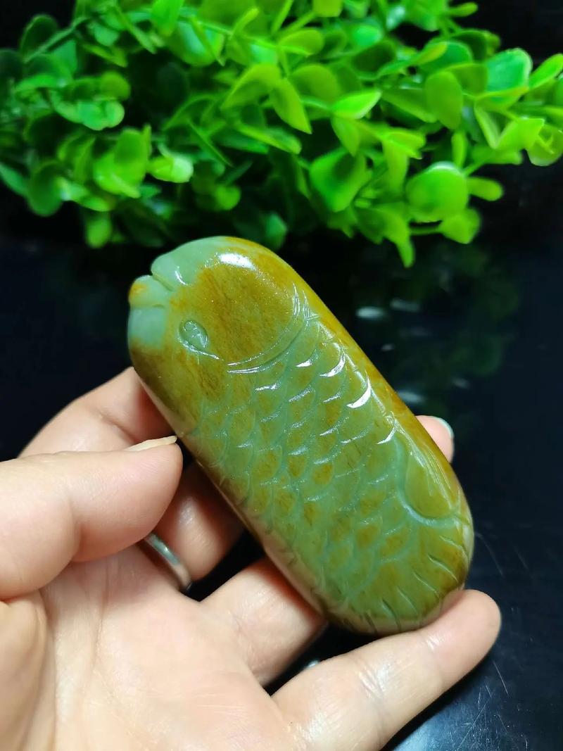 玉雕培训哪里学校好要多少钱？玉雕刻培训去哪里学