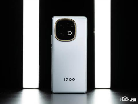 本来觉得双11没啥好买的 结果这些手机还挺香(图14)