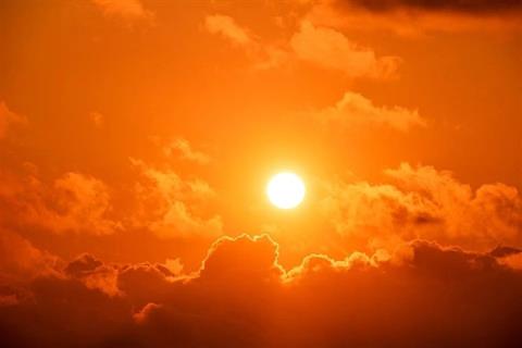 马斯克又产出一个疯狂提案：用AI卫星遮蔽太阳来对抗全球变暖吗(图2)