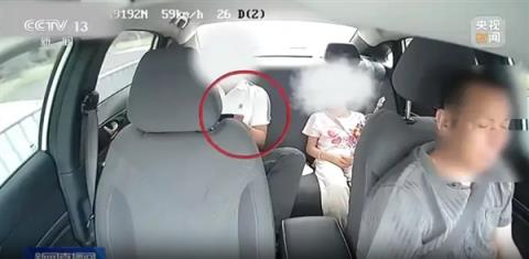 2起网约车乘客因不系安全带死亡 央视明确:后排乘客不系安全带属违法(图2)