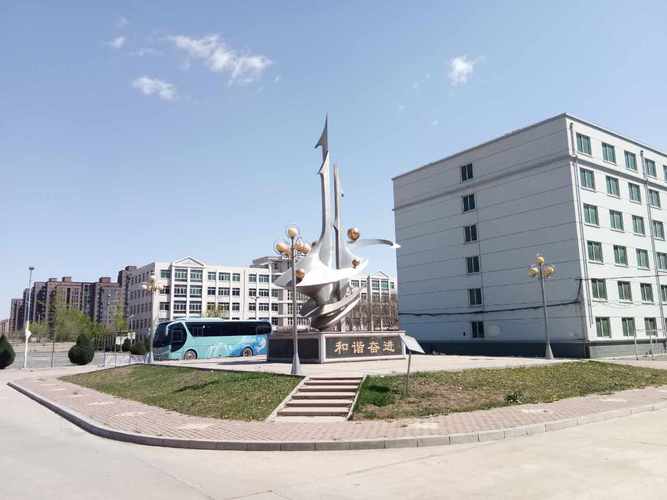 锦州龙津高中怎么样招生标准?锦州龙津高中分数线要求