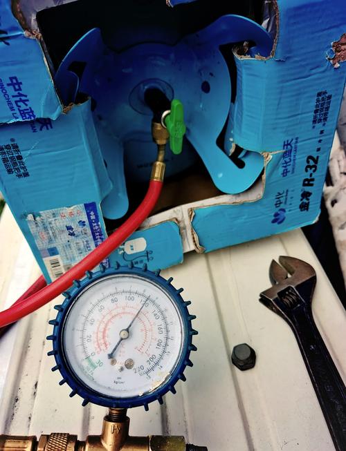 如何检查空调雪种够不够?如何测试空调雪种