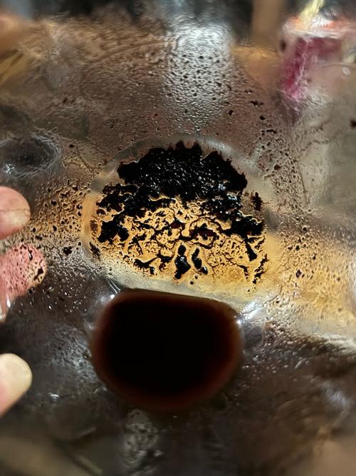 葡萄酒有大块沉淀物？葡萄酒有大块沉淀物是什么