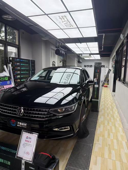 汽车贴漆面膜的好处与坏处?汽车贴漆面膜的好处与坏处视频