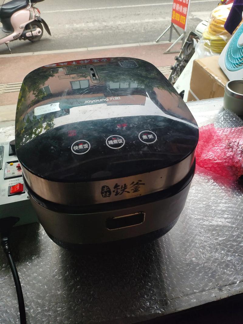 九阳电饭煲e1故障维修方法?九阳电饭煲e1故障代码