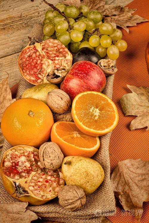 秋天里什么水果颜色最多?秋天水果有哪些颜色