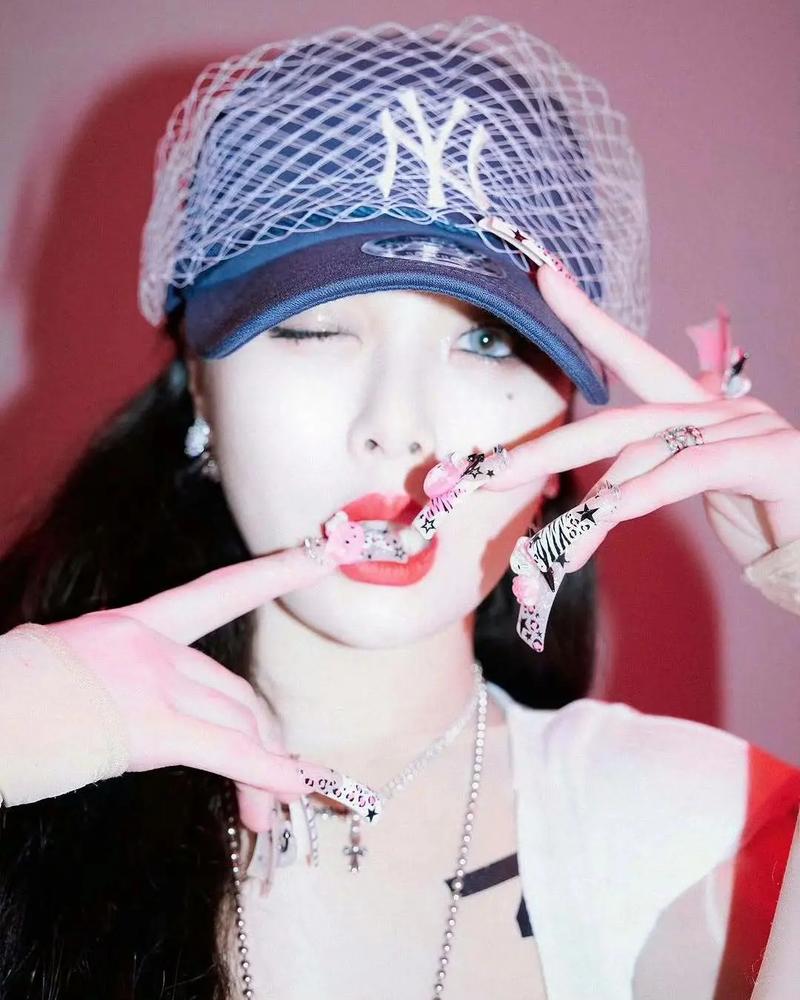 金泫雅以前在什么组合?金泫雅出道前后对比