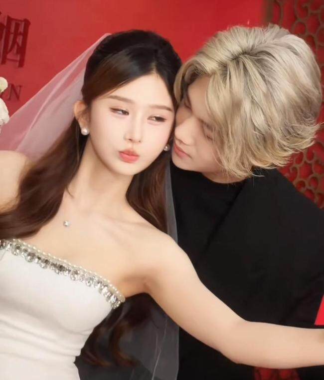 网红鹿哈领证结婚,曾自曝7个月赚3500万,鹿晗被波及 撞脸顶流引发热议