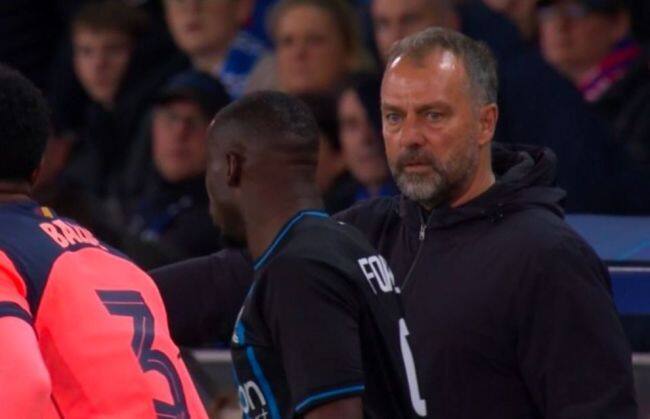 巴萨糟心一战!3次落后3度扳平:弗里克气到两眼要喷火 1数据丢人 防守问题亟待解决