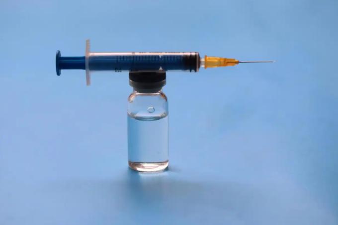 120万一针的抗癌药有望纳入商保：天价药离普通患者还有多远？