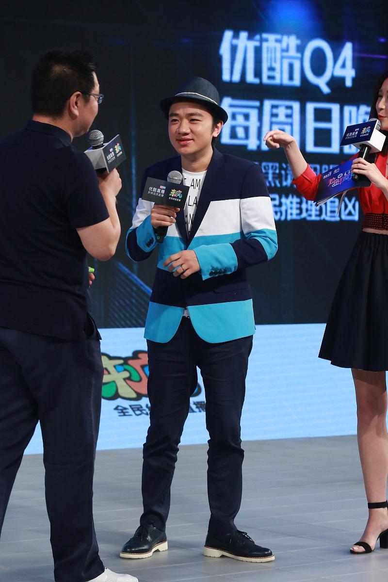 跨界执鞭:王祖蓝获聘高校教授的多元价值启示