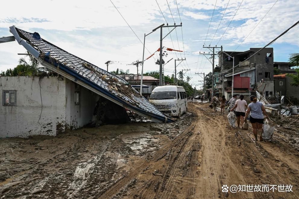 菲律宾全国进入灾难状态？美日盟友沉默与中国援助的消失