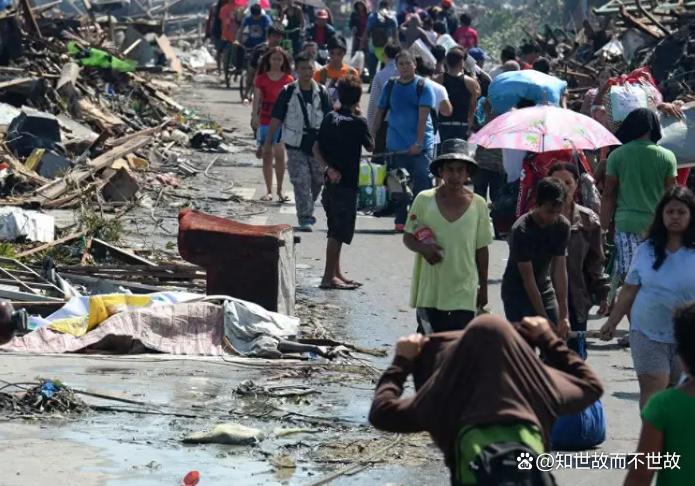 菲律宾全国进入灾难状态?美日盟友沉默与中国援助的消失