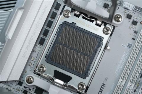 支持10000MT/s内存！微星MPGX870IEDGETIEVOWIFI主板图赏(图4)