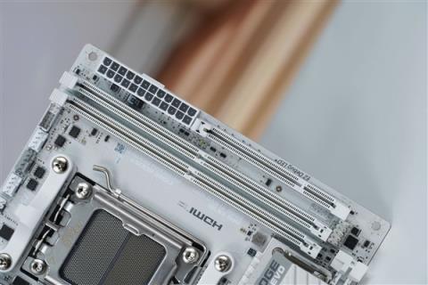 支持10000MT/s内存！微星MPGX870IEDGETIEVOWIFI主板图赏(图8)