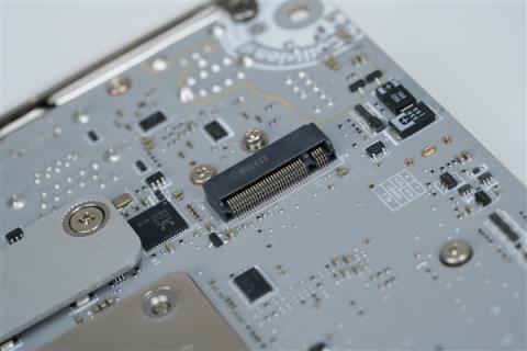 支持10000MT/s内存！微星MPGX870IEDGETIEVOWIFI主板图赏(图17)