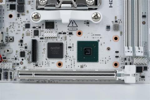 支持10000MT/s内存！微星MPGX870IEDGETIEVOWIFI主板图赏(图20)