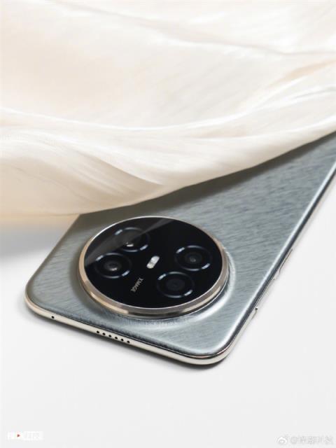 4199元起！华为Mate70Air图赏抢先看：金丝银锦配色很抢眼 一眼高端(图3)