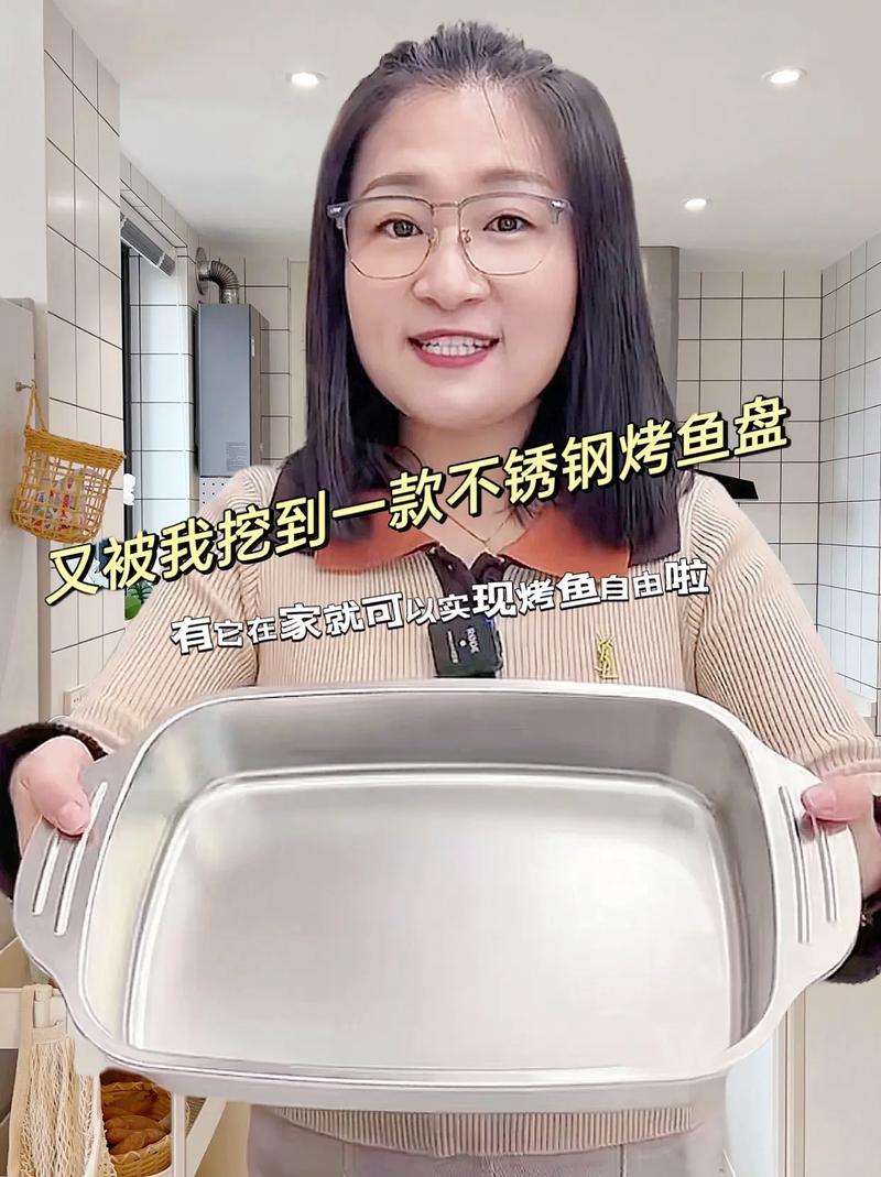 烤盘可以放烤箱底部吗?烤盘可以放到下层吗